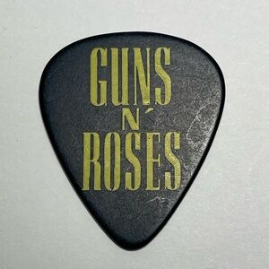 Guns N' Roses Guitar Pick